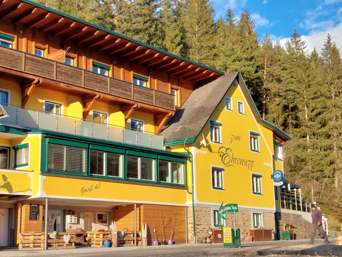 Gasthof Klug Zum Ehrensepp Modriach Buitenkant foto